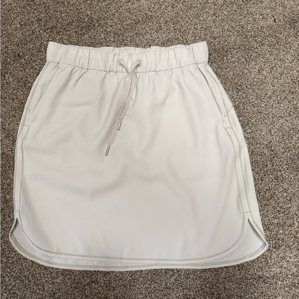 Lululemon Athletica Cream Skirt